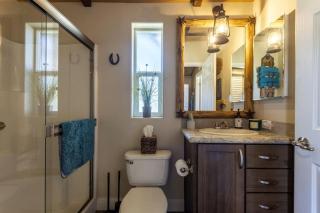Unique Western-Themed Cabin Rental for Secluded Getaway in Warner Springs, California - Warner Springs - 4