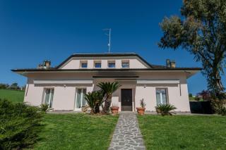 Villa Ninfea Lux Tavullia, Jacuzzi, Garden, Wifi, Ac - Tavullia - 0