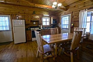 Secluded Luxury Cabin Getaway for Four Guests in Logan, Ohio - Logan - 2