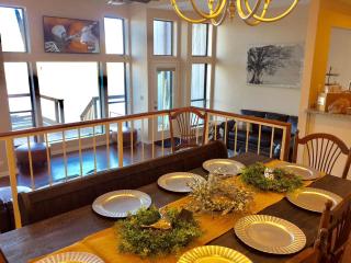 Spacious Group Vacation Rental for 15 Guests near Cambridge, Texas - Pottsboro - 3
