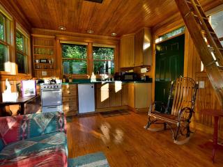 Romantic Riverfront Cabin with Pool Access in Blue Ridge, Georgia - Blue Ridge - 6