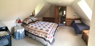 Charming Log Cabin Rental with Outdoor Grill near Gifford Pinchot National Forest - Trout Lake - 0