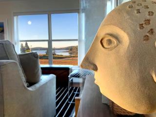 Pet-Friendly Cottage and Refurbished Boat Lounge with Ocean Views in Machiasport, Maine - Machiasport - 5
