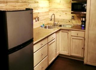Charming Eco-Friendly Container for Glamping Getaway in the Blue Ridge Mountains, Georgia - 7