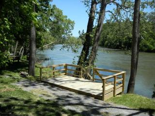 Unique Riverfront Yurt Rental near Washington, D.C. - Luray - 6