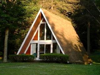 Tranquil Lakeside A-Frame Cabin Rental in Harveys Lake, Pennsylvania - Harveys Lake - 0