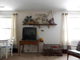Idyllic Beachfront Vacation Rental on the Shores of Lake Erie in Northern Ohio - Vermilion - 5