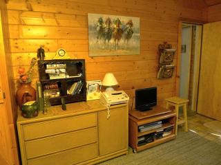Cozy Log Cabin Rental with a Hot Tub near Nevada City, California - Nevada City - 4