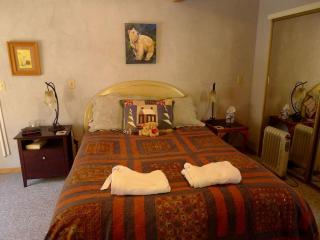 Cozy Log Cabin Rental with a Hot Tub near Nevada City, California - Nevada City - 2