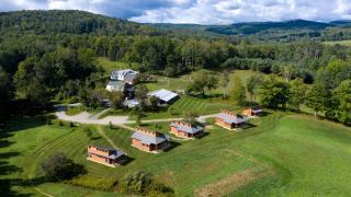 Spacious Cabin Rental for a Farm Getaway in Windsor County, Vermont - Hartland - 1