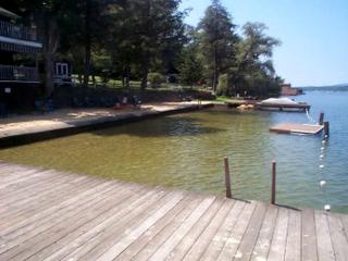 Lovely Log Cabin Rental in Harveys Lake Close to Scranton, Pennsylvania - Harveys Lake - 1