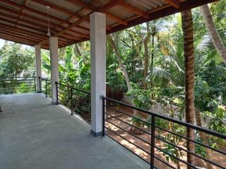Lake House Home Stay - Anuradhapura - 4
