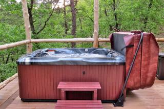 Enchanting Eureka Springs Accommodation Ideal for a Romantic Getaway in Arkansas - Eureka Springs - 7