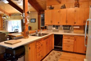 Creekside Cabin Surrounded by Woodlands in Idyllwild, California - Idyllwild - 4