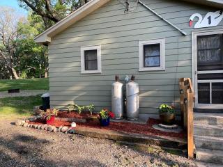 Cute Lakeside Cabins for Glamping Stays in Fergus Falls, Minnesota - Fergus Falls - 0