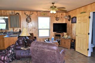 Cozy Cabin Rental for a Weekend Getaway near Historic Fredericksburg in Texas - Mason - 7