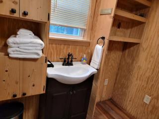 Luxury Tiny Home with Hot Tub in Suches - Perfect for Intimate Getaways in Georgia - Suches - 0