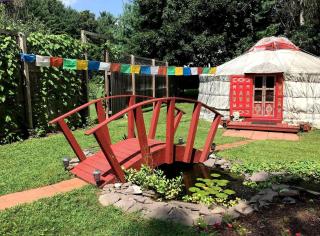 Authentic Mongolian Yurt for a Serene Healing Retreat in Saratoga Springs, New York - Saratoga Springs - 0