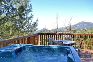 Mountain View Cabin with Private Hot Tub in Idyllwild, California - Idyllwild - 0