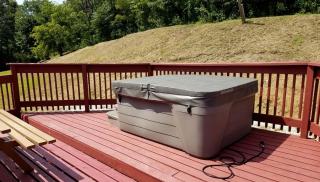 Gorgeous Family-Friendly Cabin with Fire Pit near Huntington, West Virginia - Genoa - 8