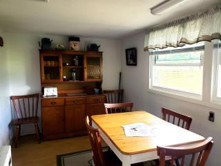 Charming Beach Cottage Along Lake Erie near Cleveland, Ohio - Vermilion - 4