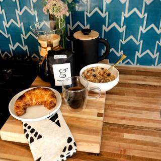 Vibrant Two-Story Cottage for a Unique Glamping Getaway in Santa Fe, New Mexico - 1