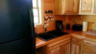Rustic Family-Friendly Accommodation with Jacuzzi near Huntington, West Virginia - Genoa - 3