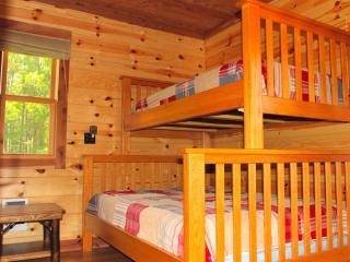 Deluxe Barn on a Horse Farm in Allegheny National Forest - Marienville - 4