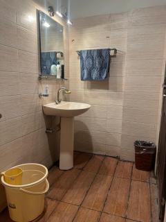 Serene 1BHK Mehmaan Khana with Deck Oasis and Wi-Fi - Islamabad - 3