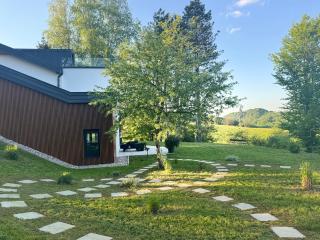 Kuća za odmor Šumska vila - Duga Resa - 0