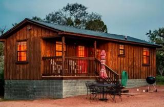 Pet Friendly Texas Hill Country Glamping Cabin on the Llano River - - 0