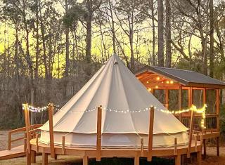 Coastal Escape in a North Carolina Bell Tent in Calabash - Calabash - 2