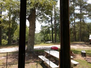 Rustic Cabin Rental on the Great Satilla River near Okefenokee Swamp Park, Georgia - Brunswick - 6