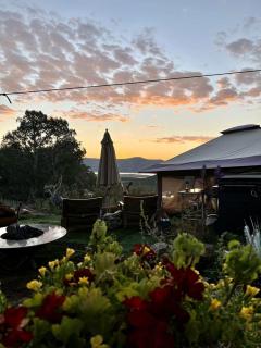Beautiful Bell Tent for Romantic Escapes Under the Beautiful New Mexico Skies - - 2