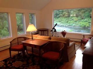 Secluded Cabin with Gorgeous Views near Stockbridge in the Berkshires of Massachusetts - 6