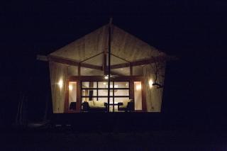 Romantic Cottage Rental on a Beautiful Farm in the Countryside near Austin, Texas - - 4