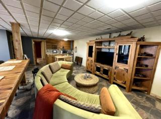 Rental for a Romantic Getaway near the Roaring River State Park in Missouri - Cassville - 6