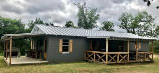 Creekside Cabin in Llano Ideal for a Weekend Getaway in Texas Hill Country - Llano - 8