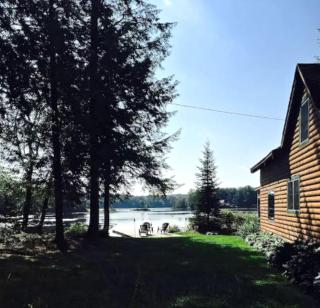 Lakefront Cabin Getaway near Adirondack Mountains in Salisbury, New York - Stratford - 1