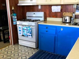 Charming Seaside Cottage Rental on Delaware Bay, New Jersey - Fortescue - 4