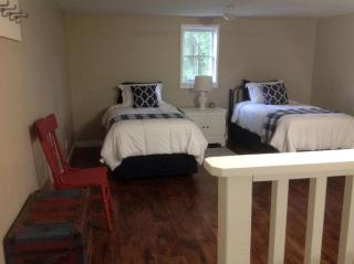 Idyllic Cottage with a BBQ Grill Ideal for a Weekend Getaway from Kansas City - Marshall - 1