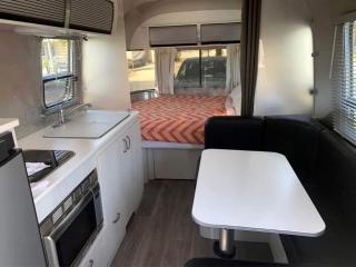 Stylish Washington Glamping Airstream on Double Bluff Beach - Freeland - 4