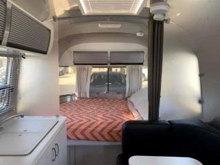Stylish Washington Glamping Airstream on Double Bluff Beach - Freeland - 2