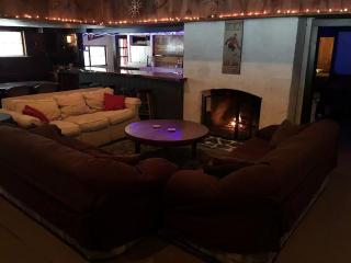 Spacious Vacation Rental for Large Groups in the White Mountains near Plymouth, New Hampshire - Plymouth - 8