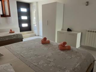 Adria - Slatine - 9