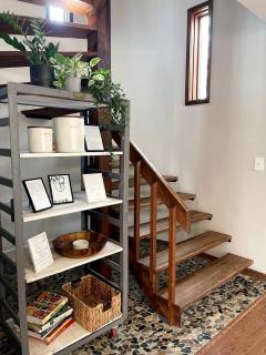 Stunning Home Away From Home in New Albany, Ohio, For Restful Escapes to Nature - New Albany - 4