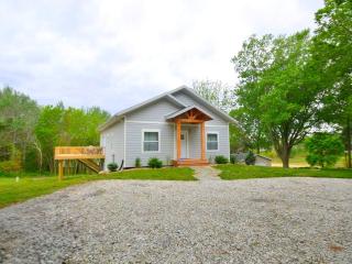 Comfortable and Modern Cabin Rental on Lake Red Rock near Pella, Iowa - Pella - 9