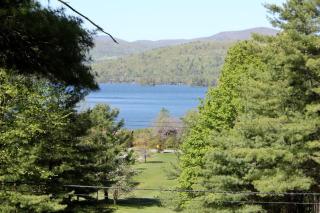 Charming Cabin Rental with Private Beach Access on Lake George in New York - - 9