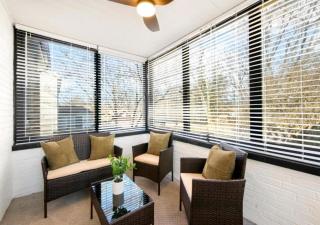 Newly Remodeled Home With a Game Room - 7