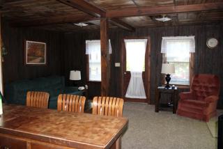 Charming Cabin Rental with Private Beach Access on Lake George in New York - - 6